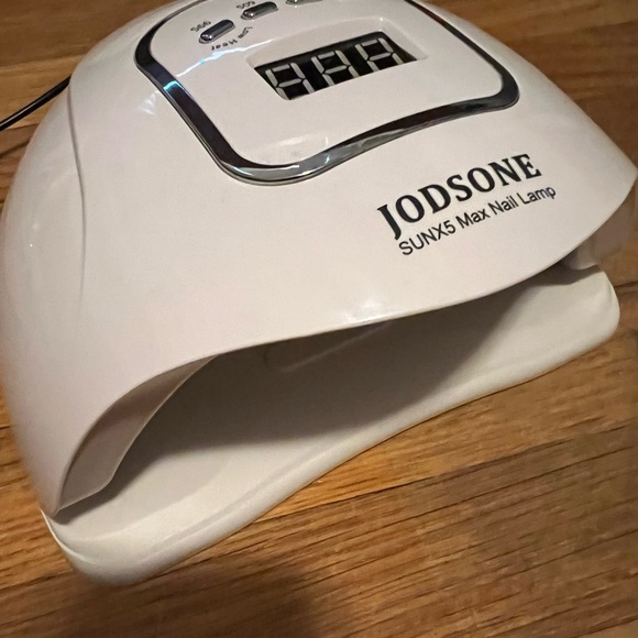 Gel Nail Kit - Picture 2 of 3